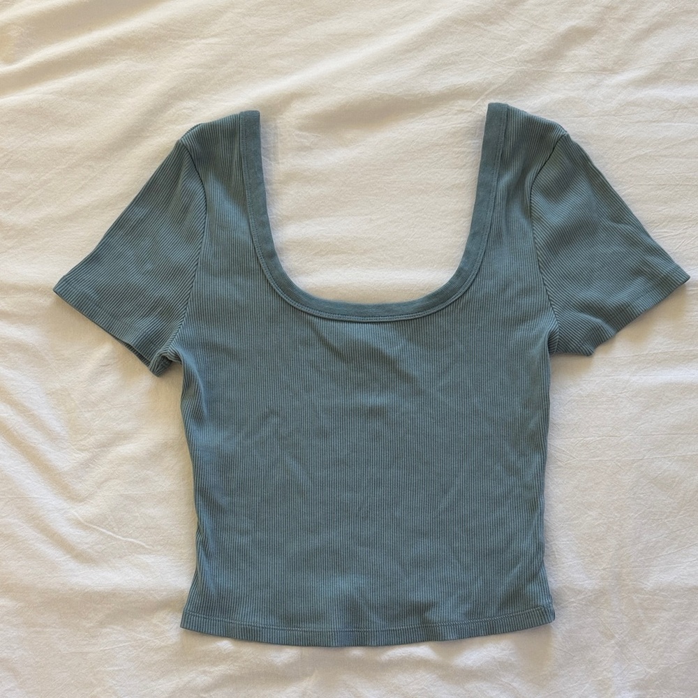 Women's Blue Ribbed Top